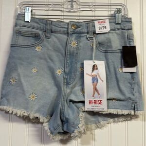 NWT Celebrity Pink The Doll High Rise Denim Cut Off Shorts Embroidered Flowers